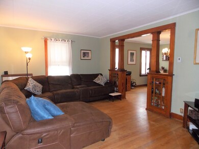 9 Dewey St, Hudson, MA 01749 - photo 2