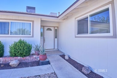 1112 Krista Ct, Ridgecrest, CA 93555 - photo 4