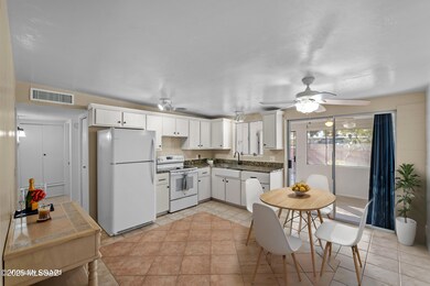 3843 S Palm Side Dr, Tucson, AZ 85730 - photo 4