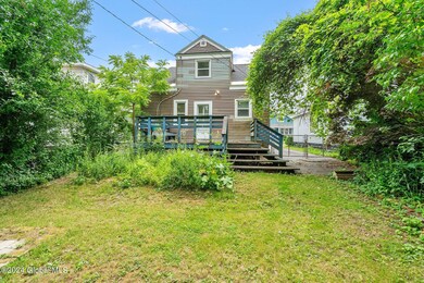 1119 Keyes Ave, Schenectady, NY 12309 - photo 4