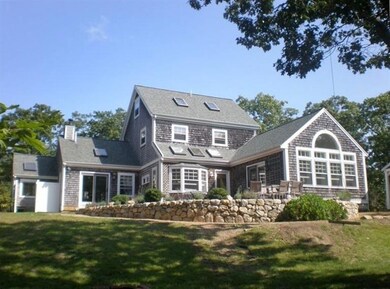 24 Meadow View Rd, Oak Bluffs, MA 02557 - photo 2