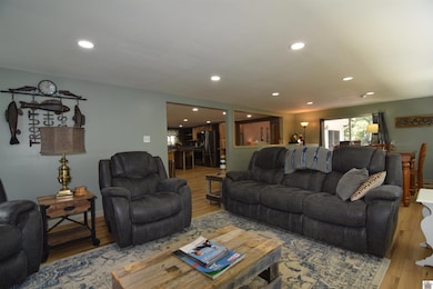 421 Mcneely Rd, Benton, KY 42025 - photo 6