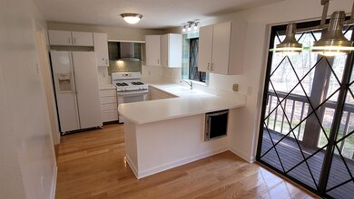 24 Winrow Dr, MerriMacK, NH 03054 - photo 7