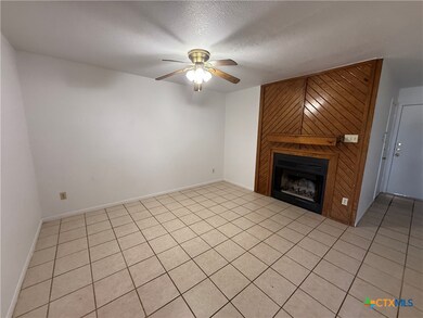 205 Jason Dr unit B, Copperas Cove, TX 76522 - photo 5