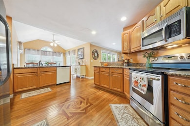 4 Frank St, Norwalk, CT 06851 - photo 5