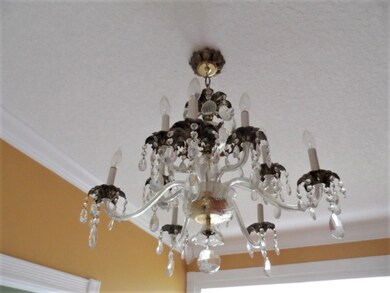 ENTRY CHANDELIER