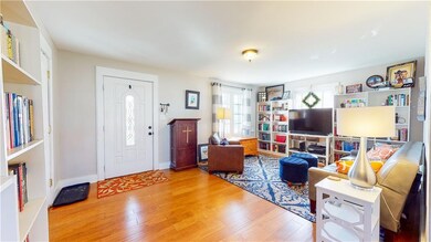 130 S 10th Ave, Beech Grove, IN 46107 - photo 5