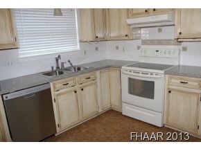 413 Windmill Dr, Copperas Cove, TX 76522 - photo 4