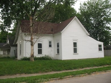 1131 W 1st St, Anderson, IN 46016 - photo 3