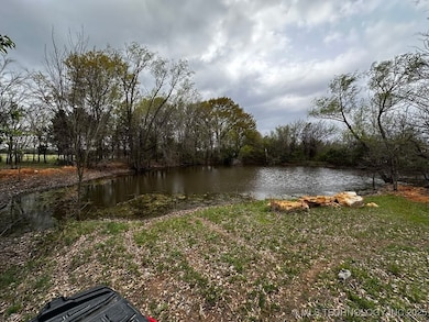 40259 S County Road 4480 unit A, Stigler, OK 74462 - photo 2