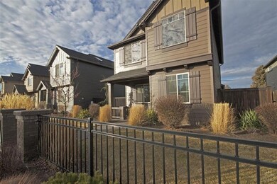 3719 NE Purcell Blvd, Bend, OR 97701 - photo 2