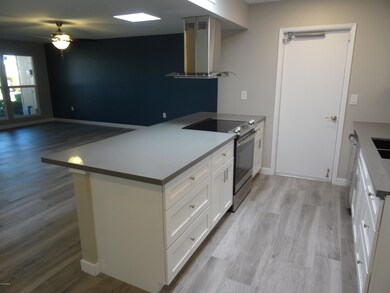 Modern Open Floorplan!