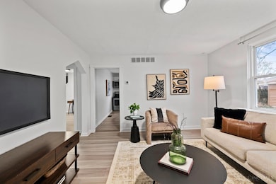 4305 Myrtle Ave, Cincinnati, OH 45236 - photo 5