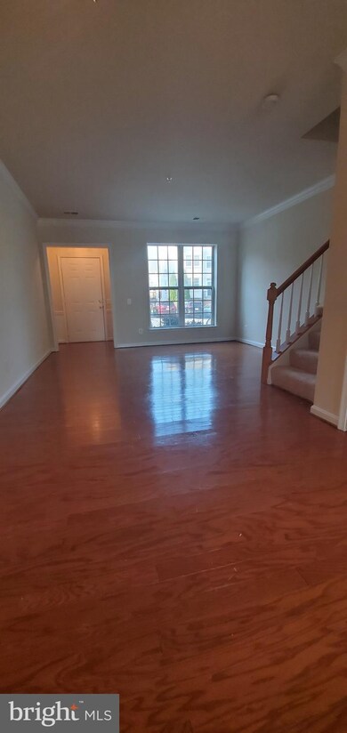 8187 Halley Ct, Lorton, VA 22079 - photo 7