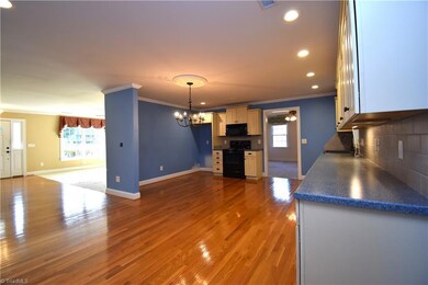 864 Rockcliff Terrace, Asheboro, NC 27205 - photo 7