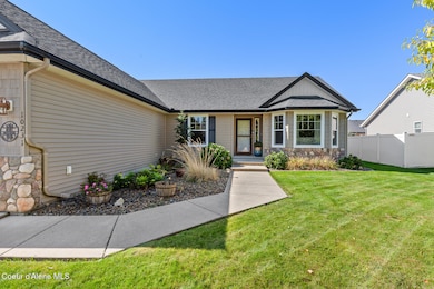 10231 N Hubble St, Hayden, ID 83835 - photo 2