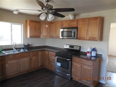 9787 N Broadway, Blythe, CA 92225 - photo 5