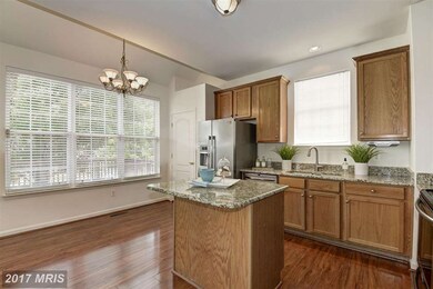 26201 Lands End Dr, Chantilly, VA 20152 - photo 7