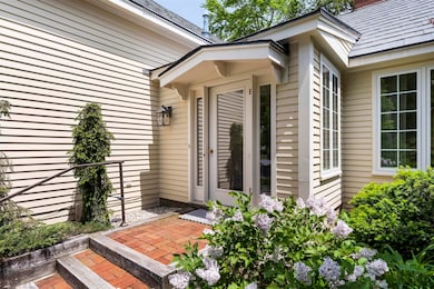 Landscaped walkway