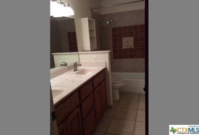 814 N Loop St, San Marcos, TX 78666 - photo 7