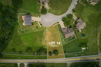 6204 Saskatchewan Dr, Louisville, KY 40228 - photo 4