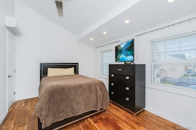 18 Atmore Place, Staten Island, NY 10306 - photo 6