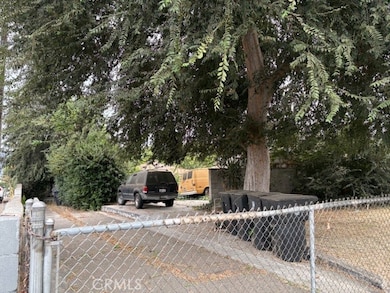 452 N Lomita St, Burbank, CA 91506 - photo 3