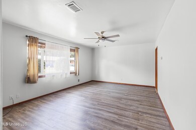 312ShirleyCt-6