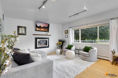 Modern gas fireplace