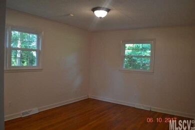 2418 Reepsville Rd, Lincolnton, NC 28092 - photo 2