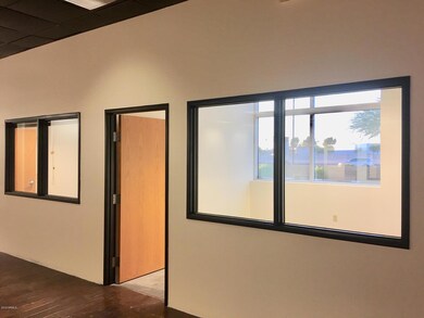 7575 SUITE 125 INTERIOR