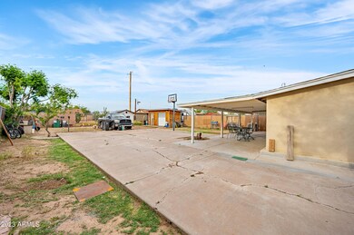 3324 W Cypress St Phoenix AZ 85009-7