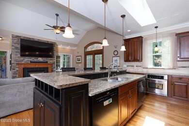 6214 Johnston Rd, Albany, NY 12203 - photo 5