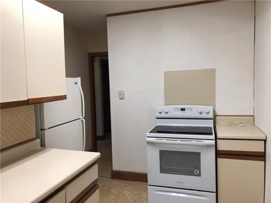 26 Laurel Ave, Westerly, RI 02891 - photo 4