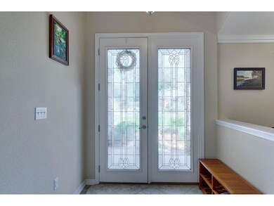 5-05_Entrance_01