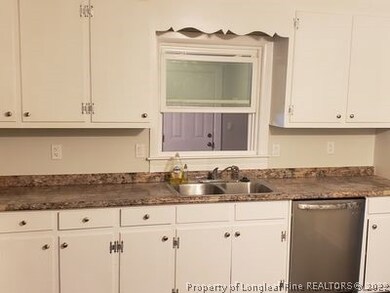 2414 Elmhurst Dr, Fayetteville, NC 28304 - photo 7