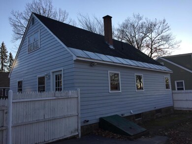 122 Bellevue St, Manchester, NH 03103 - photo 2