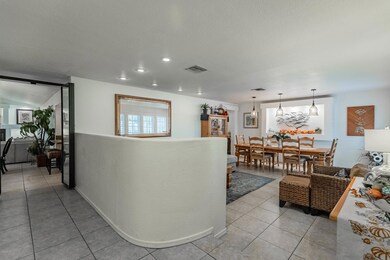 Dining/living
