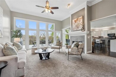 8533 Candlelight Ln, Lenexa, KS 66215 - photo 7