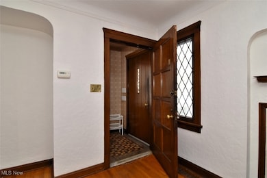 3563 Latimore Rd, Shaker Heights, OH 44122 - photo 2