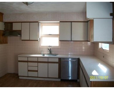 624 Chestnut St, Lynn, MA 01904 - photo 3