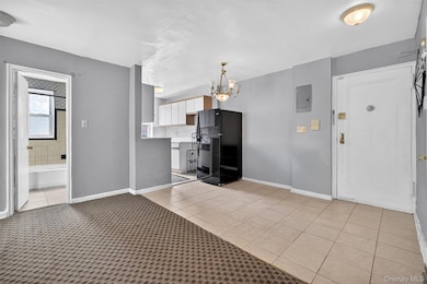 160 Ravine Ave unit 1D, Yonkers, NY 10701 - photo 4