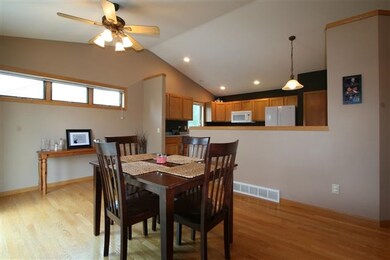 1174 S Perry Pkwy, Oregon, WI 53575 - photo 3
