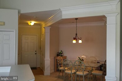 12501 Hayes Ct unit 402, Fairfax, VA 22033 - photo 6