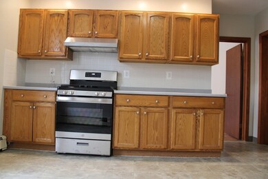 17 Sewall St unit 2, Somerville, MA 02145 - photo 2