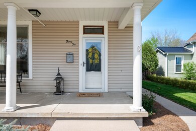 36 W Brown St, Knightstown, IN 46148 - photo 3