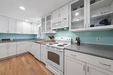 9 Woodcrest Ave, Camden, ME 04843 - photo 6