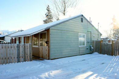ExteriorSideView