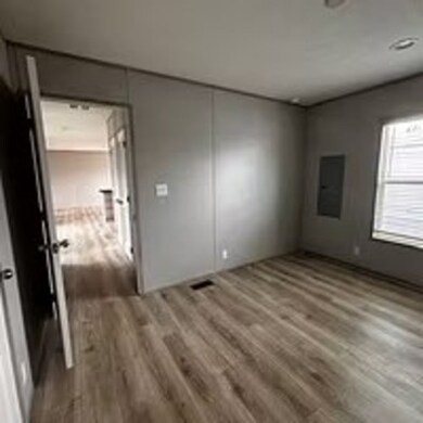 7803 Saint Andrews Church Rd unit 26, Louisville, KY 40214 - photo 7