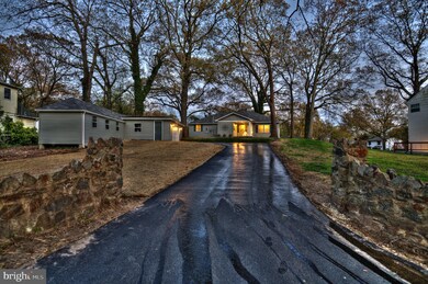 211 Sillery Bay Rd, Pasadena, MD 21122 - photo 3